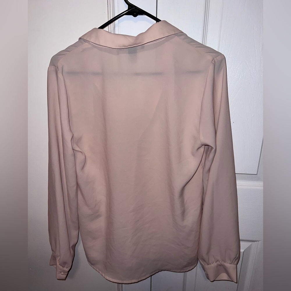 Forever 21 Women’s Blouse Size Small! - Picture 2 of 3